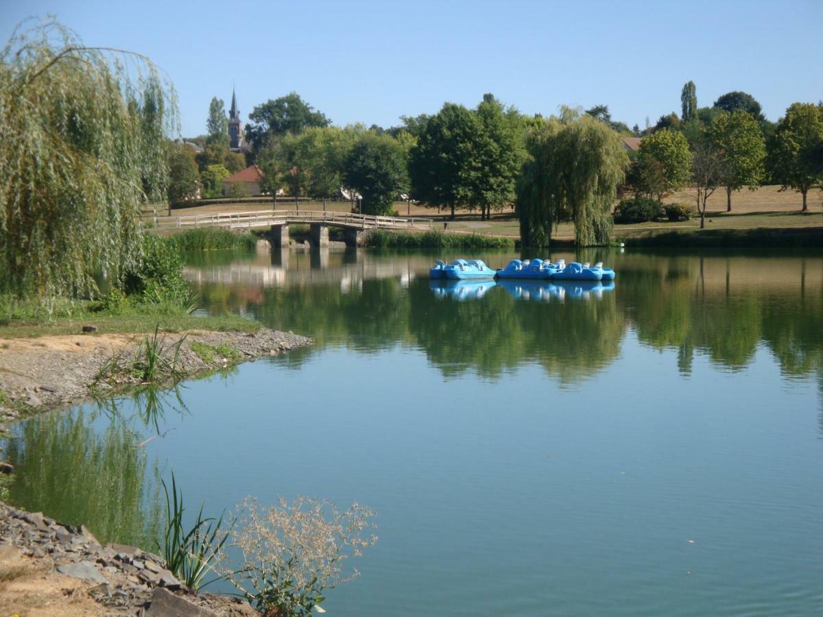 Studios Etape Du Lac Bourbon-Lancy Exteriér fotografie