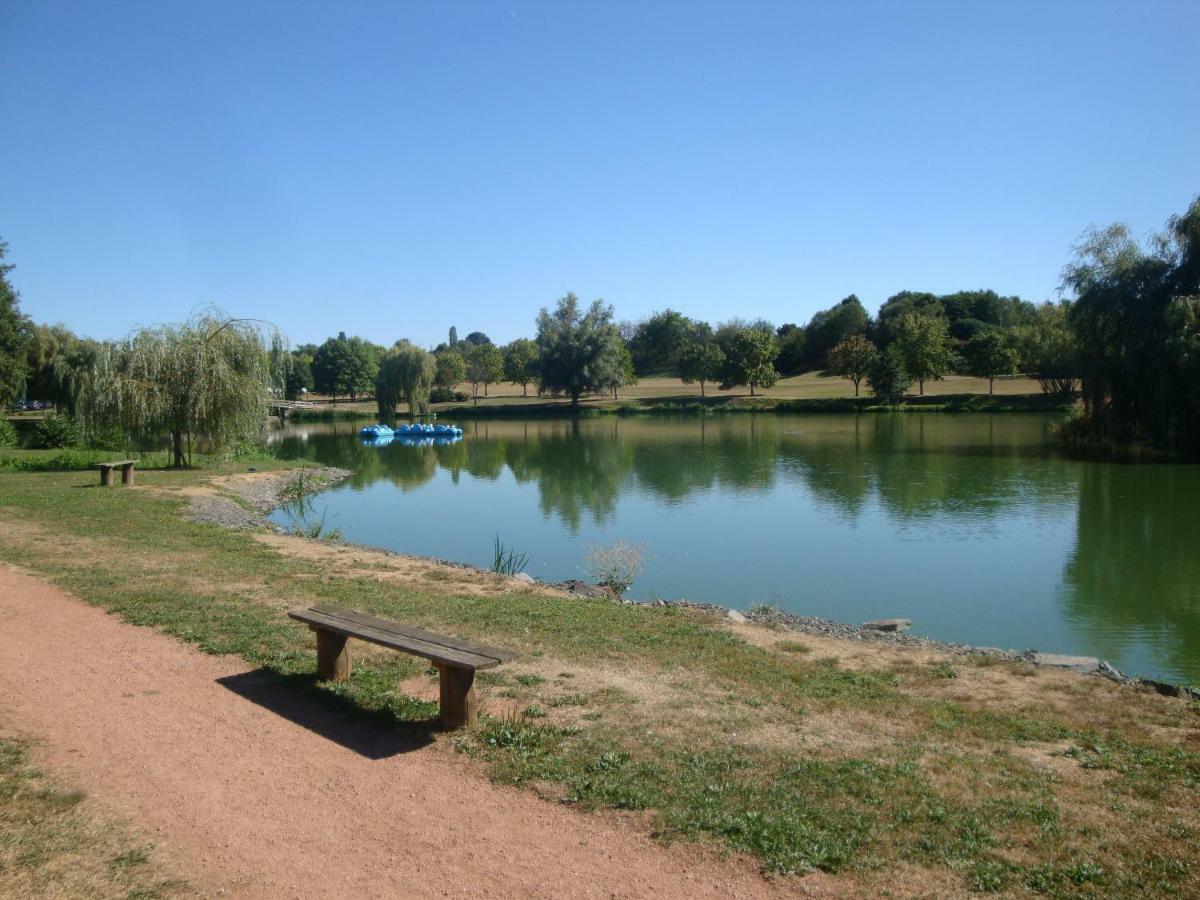 Studios Etape Du Lac Bourbon-Lancy Exteriér fotografie